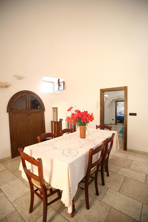 Trulli Convertini Locorotondo Rom bilde